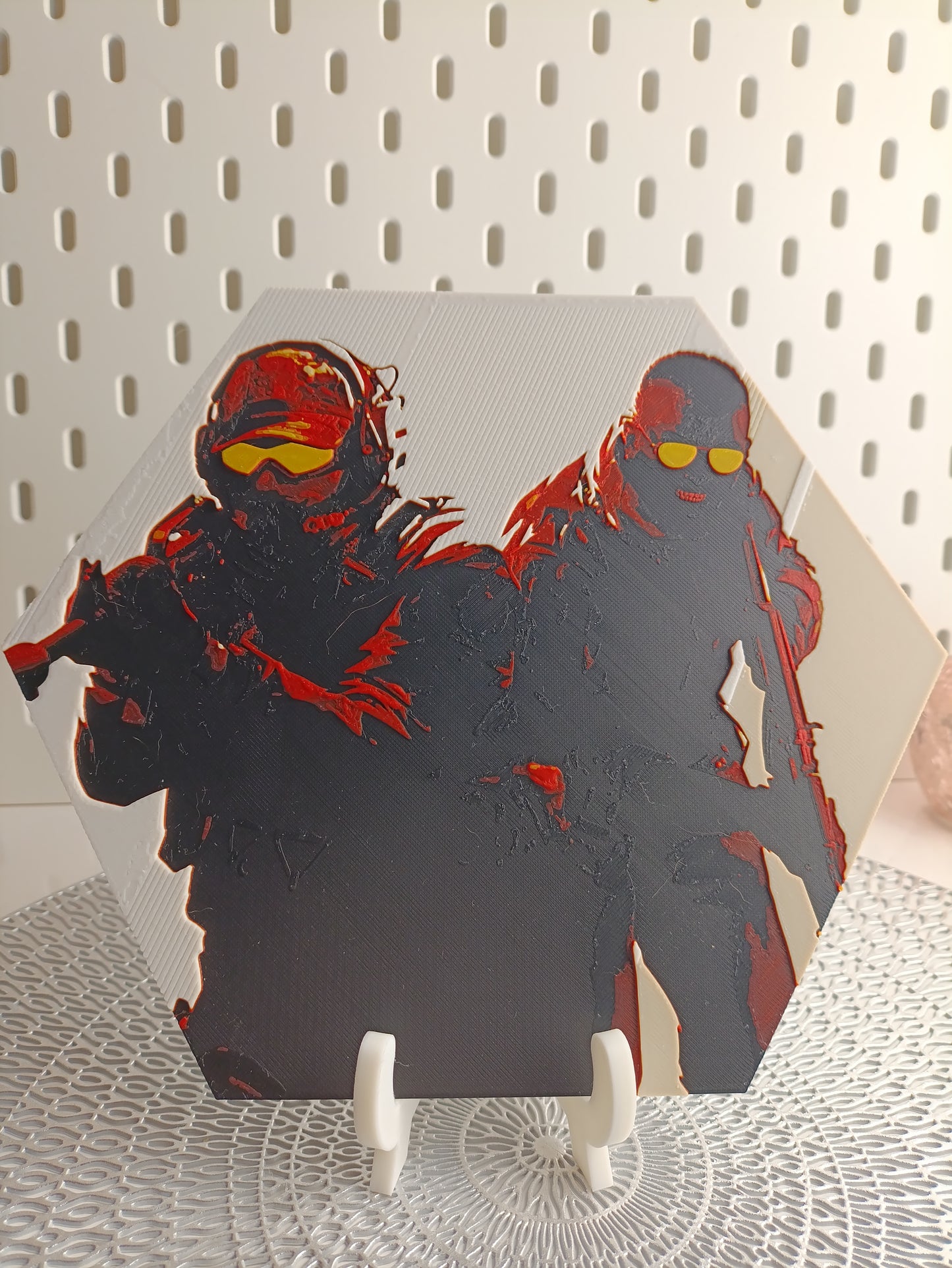 Hexawall – CSGO Characters Hexagonal Wall Art with Magnetic System