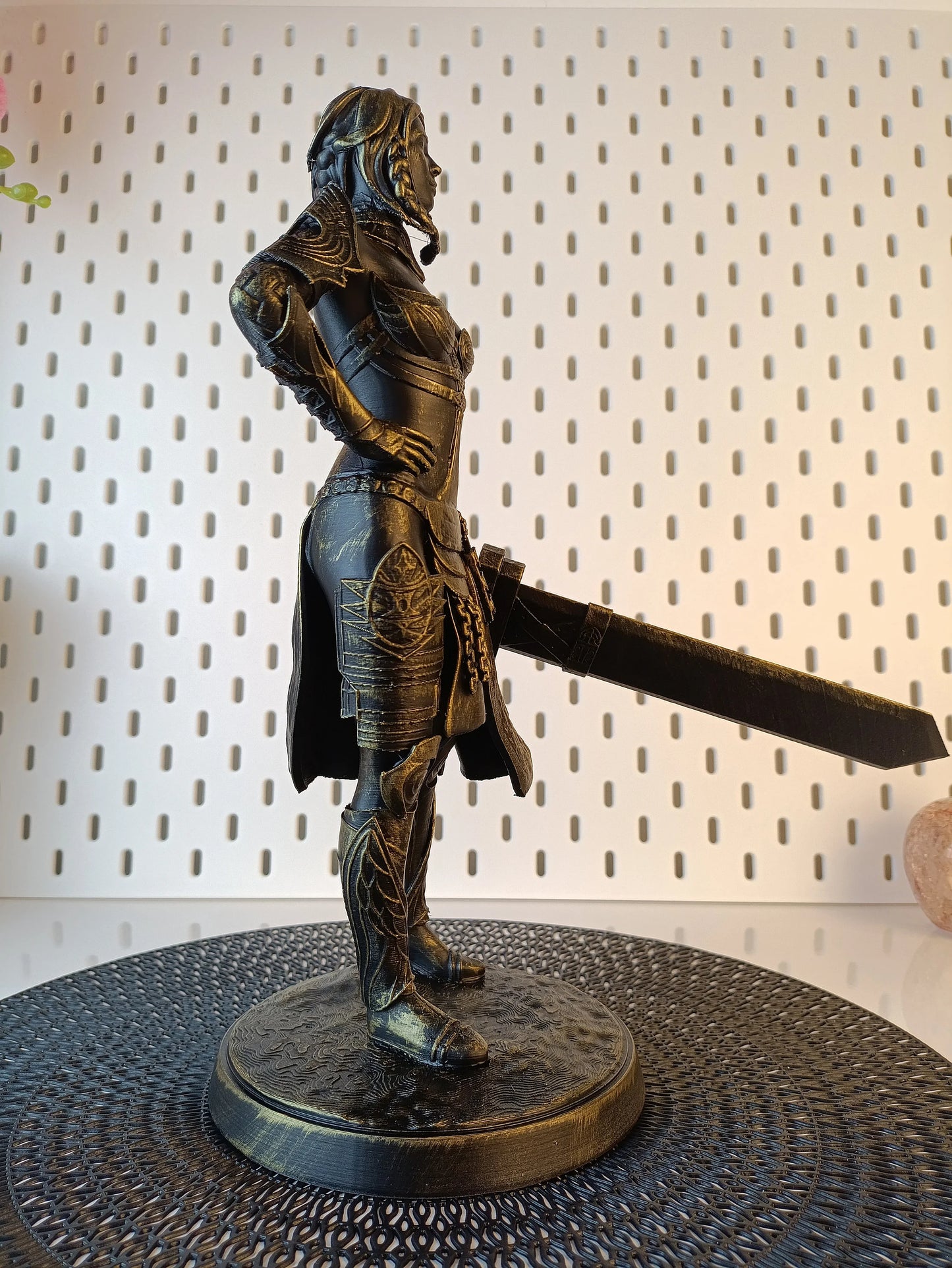 Jora Statue: Legendary Norn Huntress from Guild Wars 1 | Custom 3D Art Collectible 