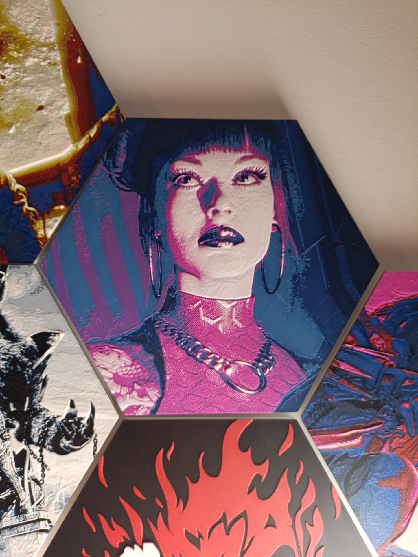 Hexawall – Cheri Nowlin from Cyberpunk 2077 Hexagonal Wall Art with Magnetic System